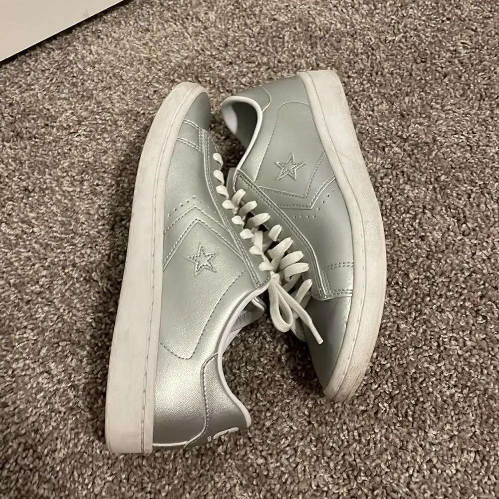 EUC Silver Converse - Picture 2 of 4